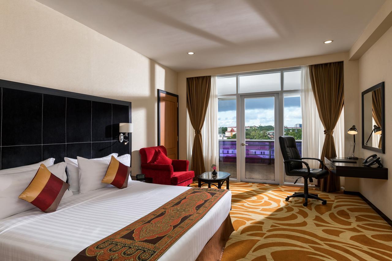 Taw Win Garden Hotel Yangon Exterior foto
